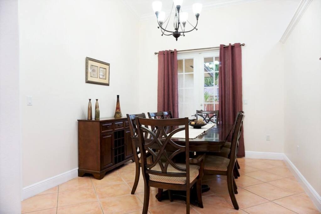 New Luxury Vacation Dream Rental- Sleeps 15! Miami Ngoại thất bức ảnh